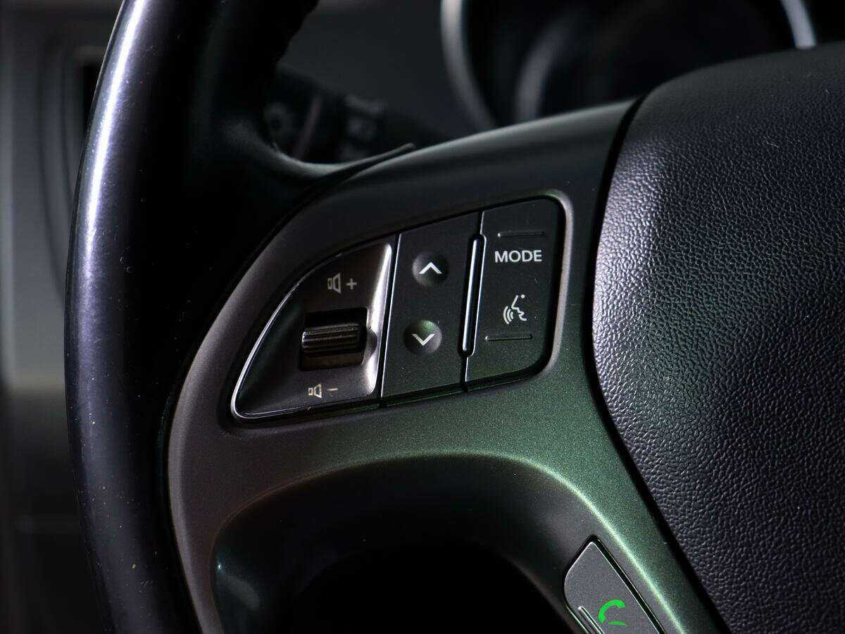 Hyundai ix35 с пробегом — 2014 год. Фото: #17