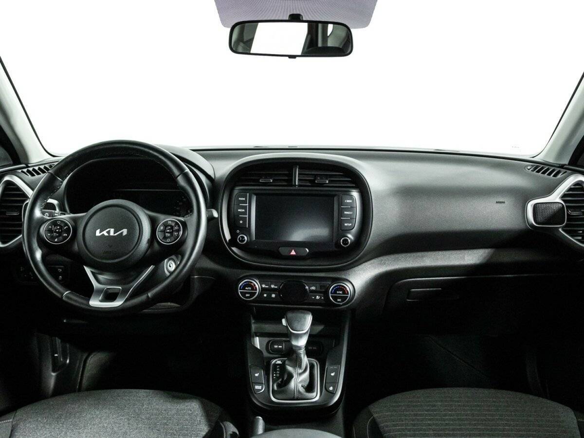 Kia Soul с пробегом — 2022 год. Фото: #13