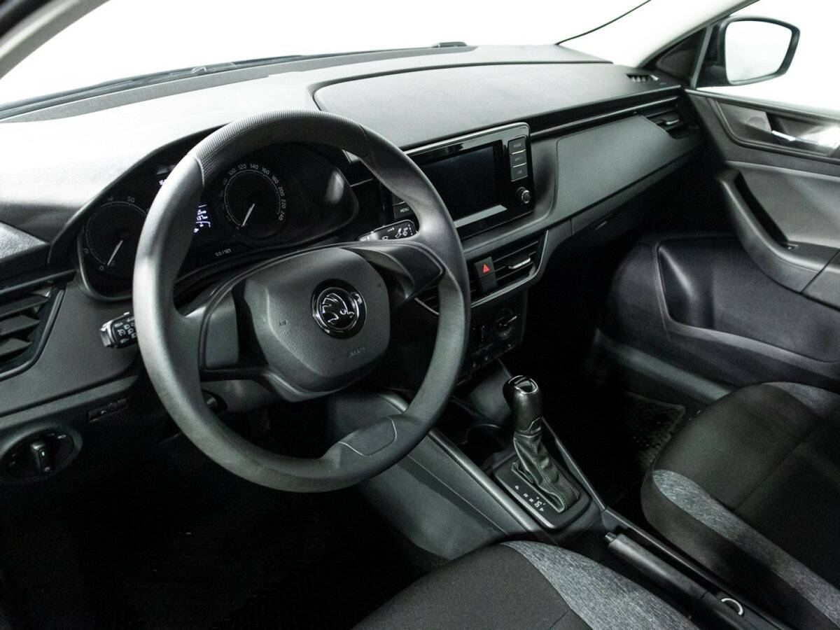 Skoda Rapid с пробегом — 2020 год. Фото: #10