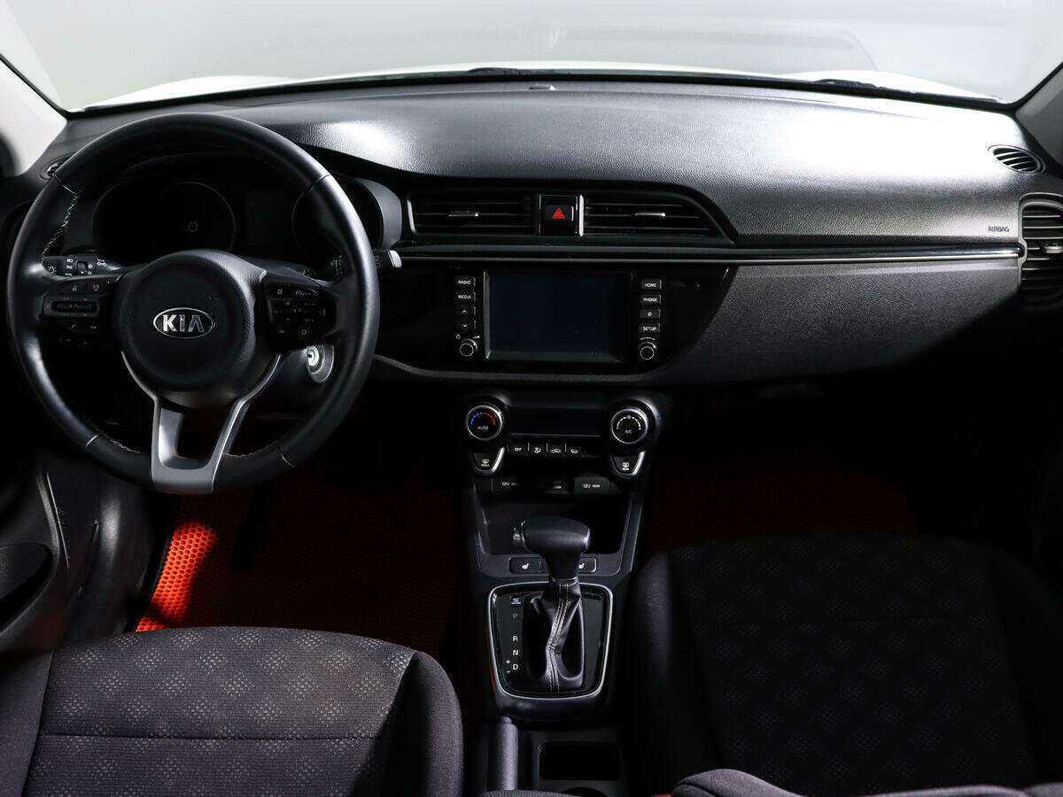 Kia Rio с пробегом — 2019 год. Фото: #11