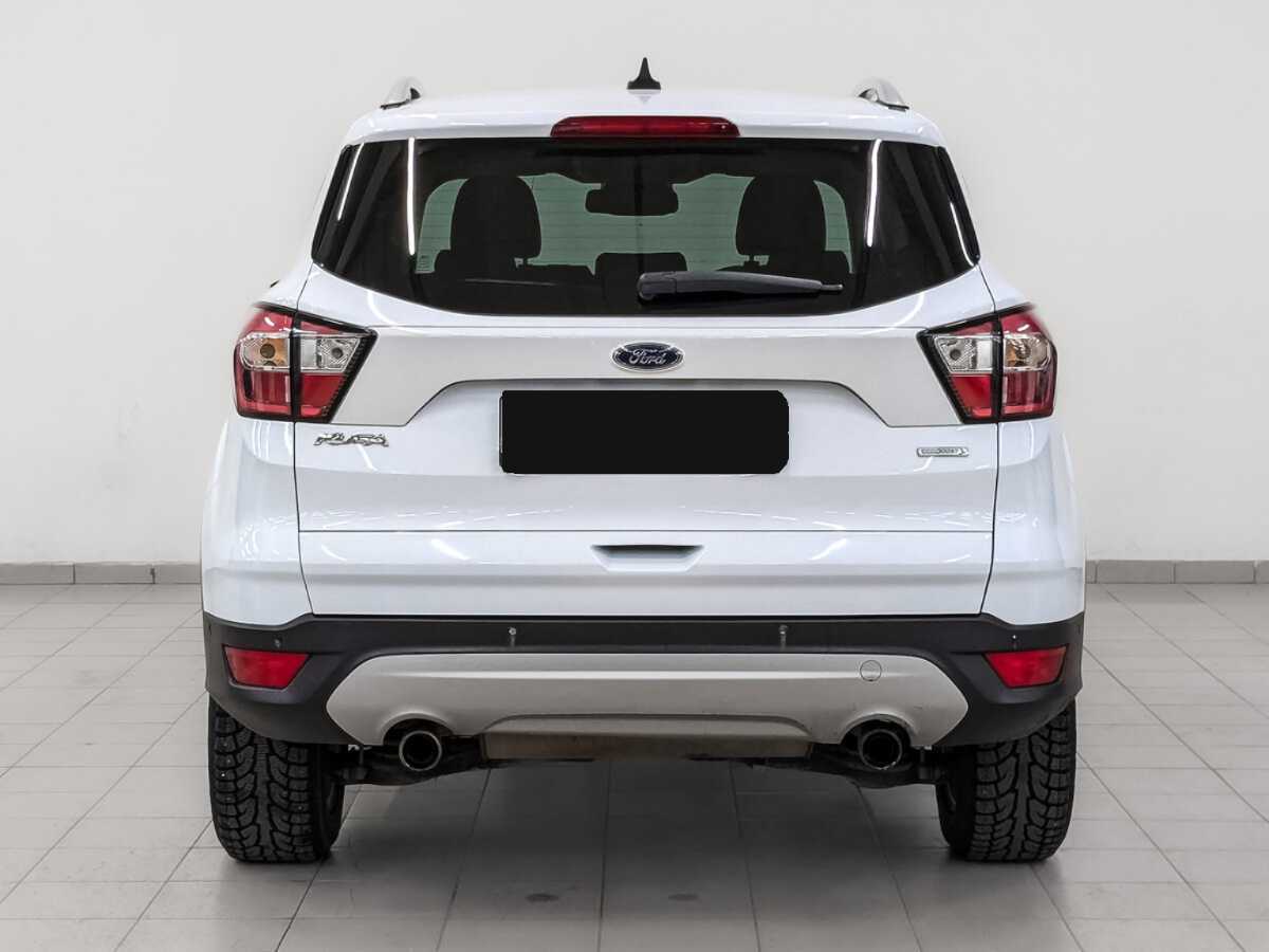 Ford Kuga с пробегом — 2016 год. Фото: #5