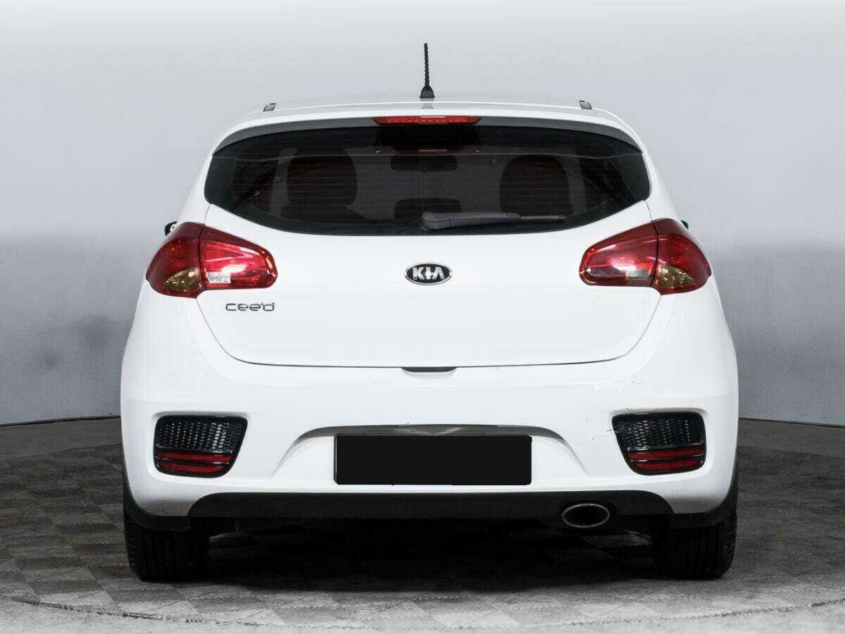 Kia Ceed с пробегом — 2016 год. Фото: #5