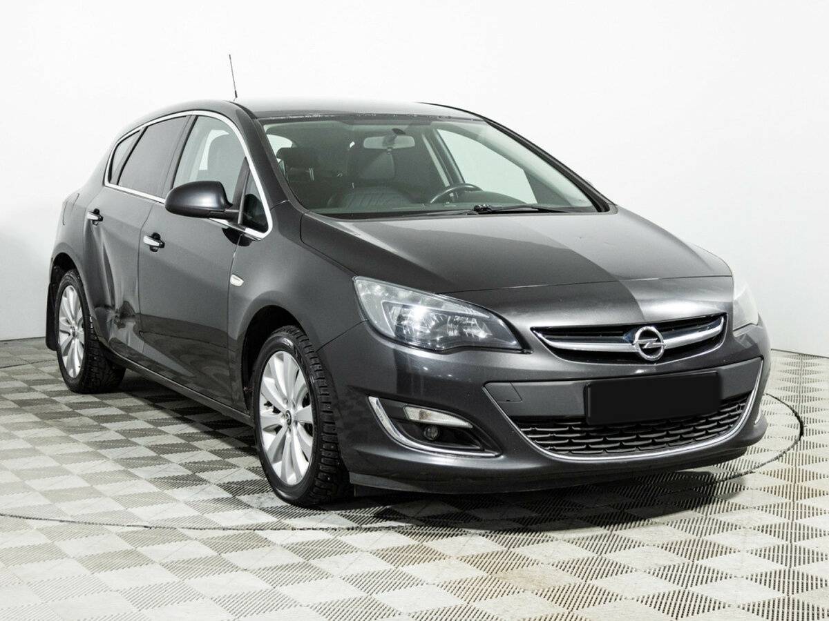 Opel Astra с пробегом — 2013 год. Посмотреть фото