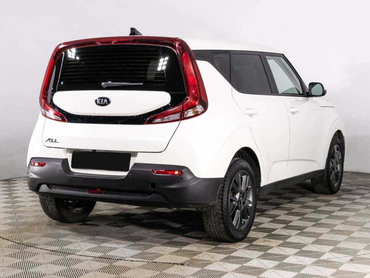 Kia Soul с пробегом — 2021 год. Фото: #4
