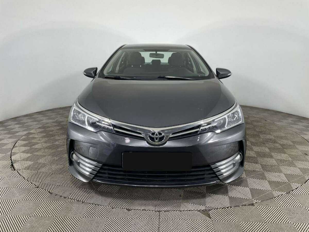Toyota Corolla с пробегом — 2017 год. Фото: #1