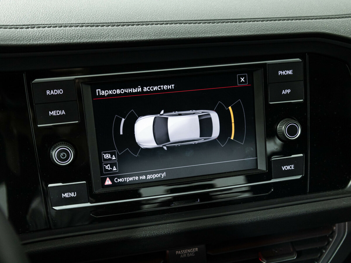 Volkswagen Jetta с пробегом — 2020 год. Фото: #14