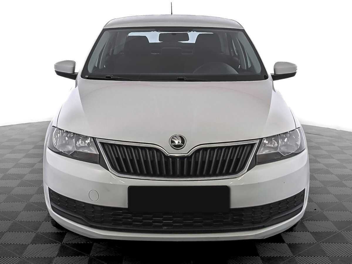 Skoda Rapid с пробегом — 2017 год. Фото: #1