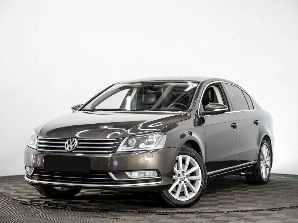 Volkswagen Passat с пробегом — 2012 год. Посмотреть фото