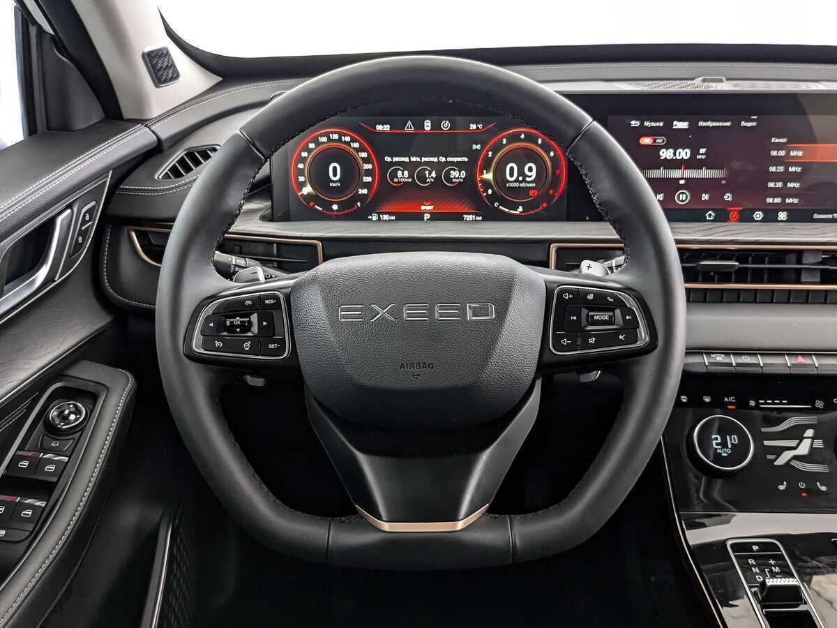 EXEED LX с пробегом — 2023 год. Фото: #17