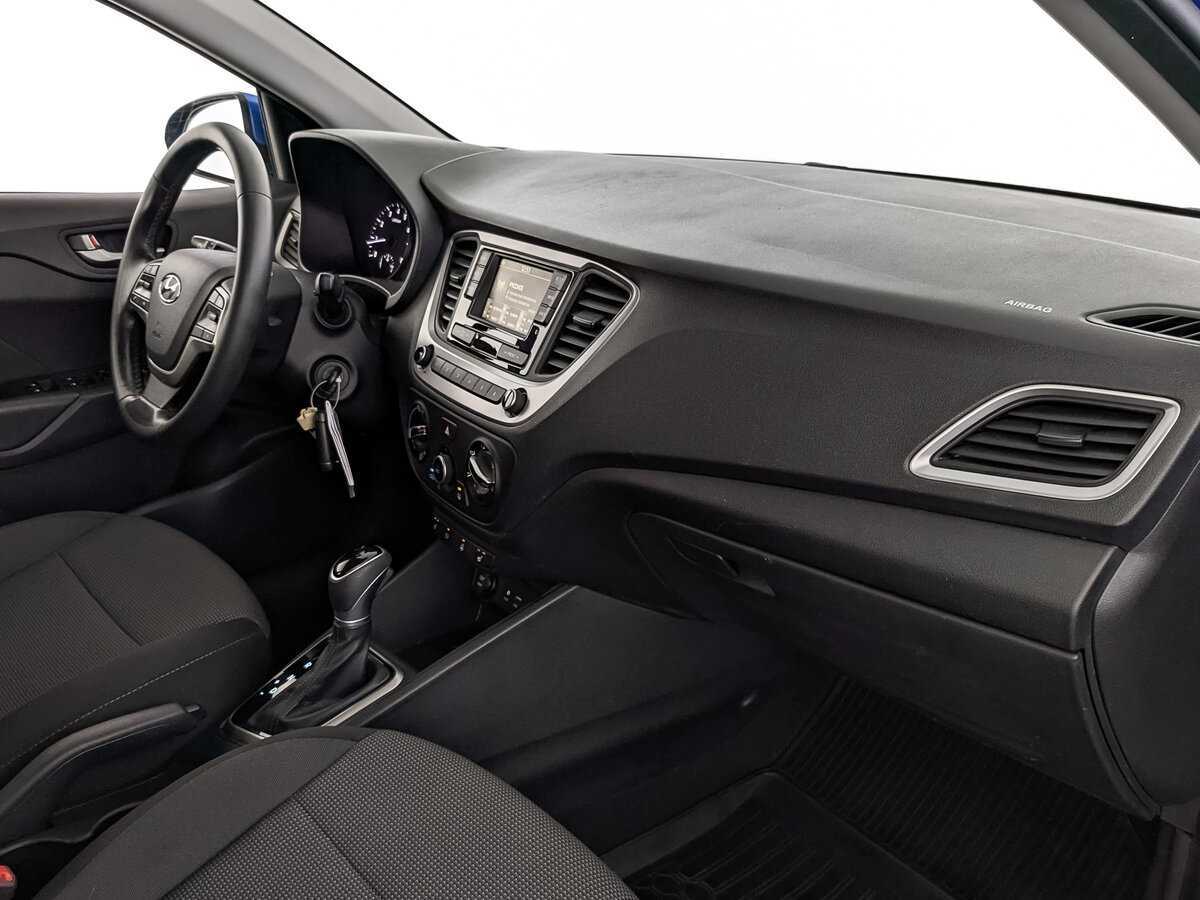 Hyundai Solaris с пробегом — 2018 год. Фото: #12