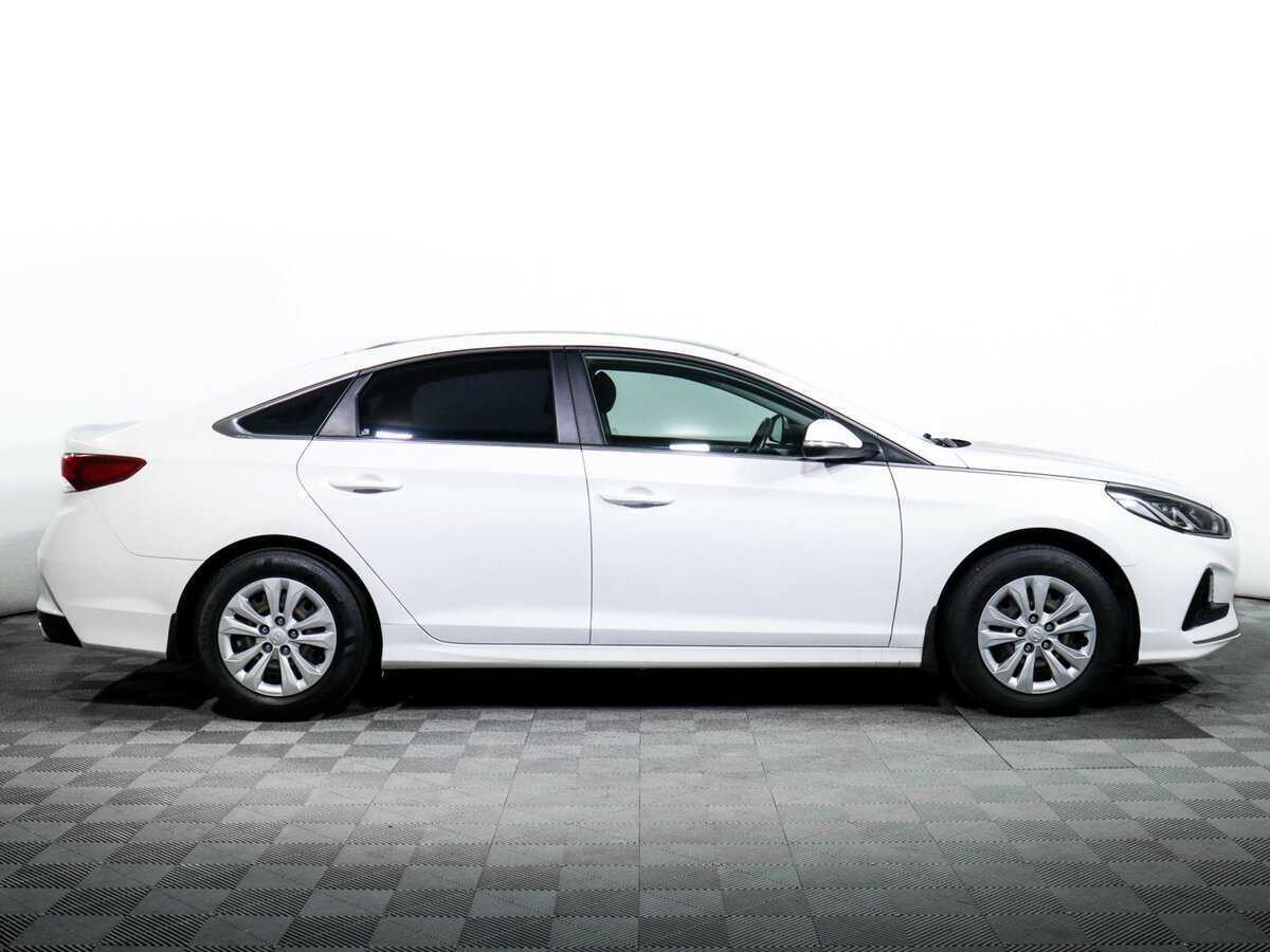 Hyundai Sonata с пробегом — 2019 год. Фото: #3