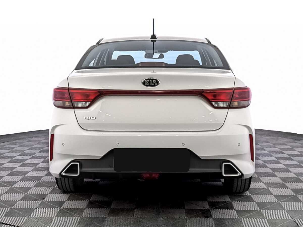 Kia Rio с пробегом — 2021 год. Фото: #5