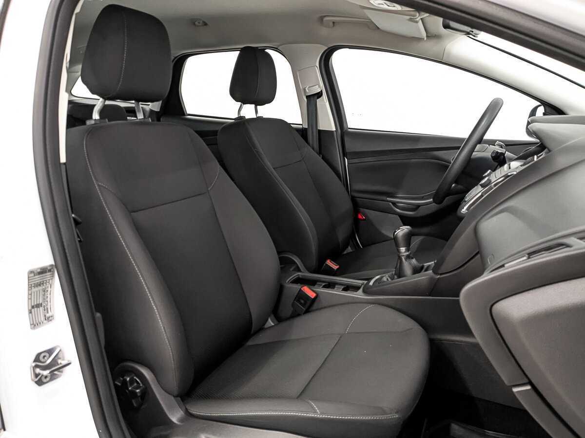 Ford Focus с пробегом — 2017 год. Фото: #21