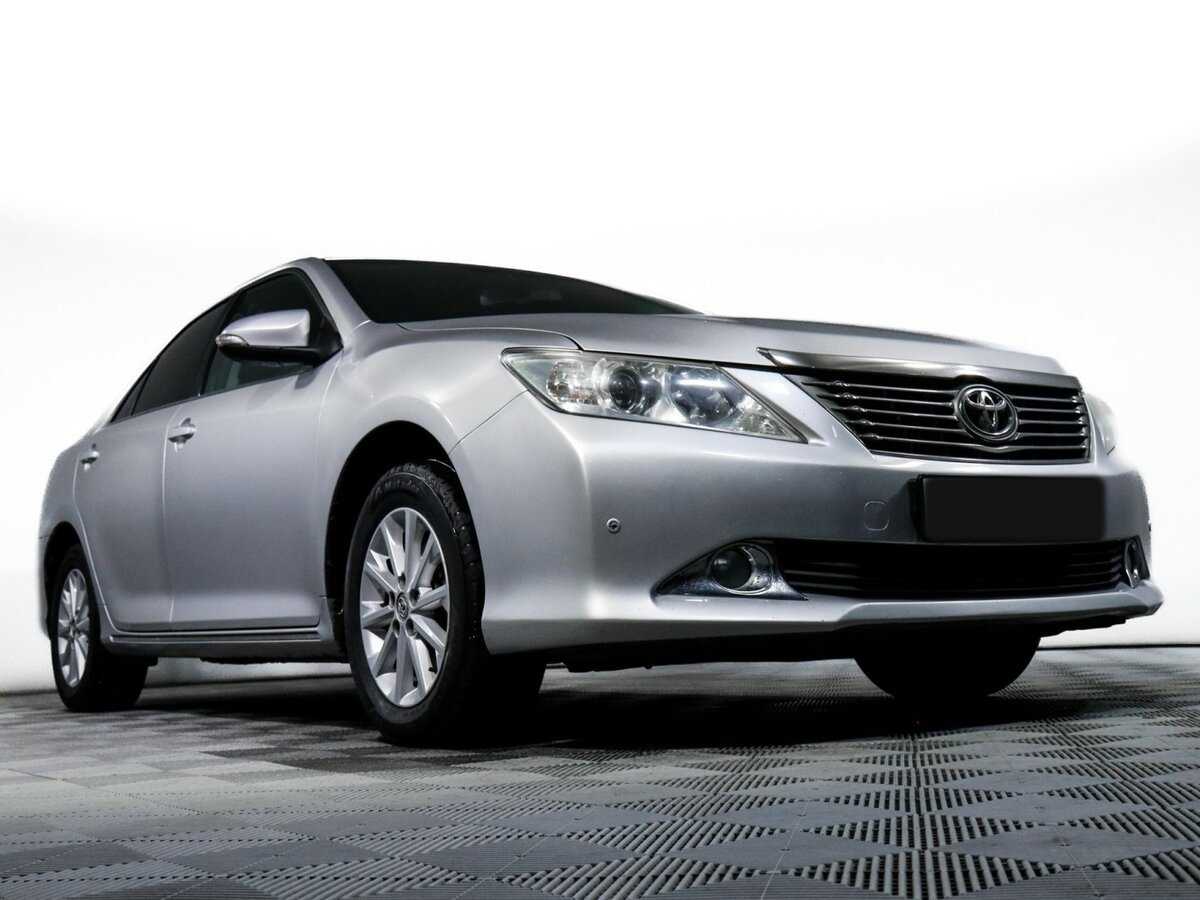 Toyota Camry с пробегом — 2013 год. Фото: #15