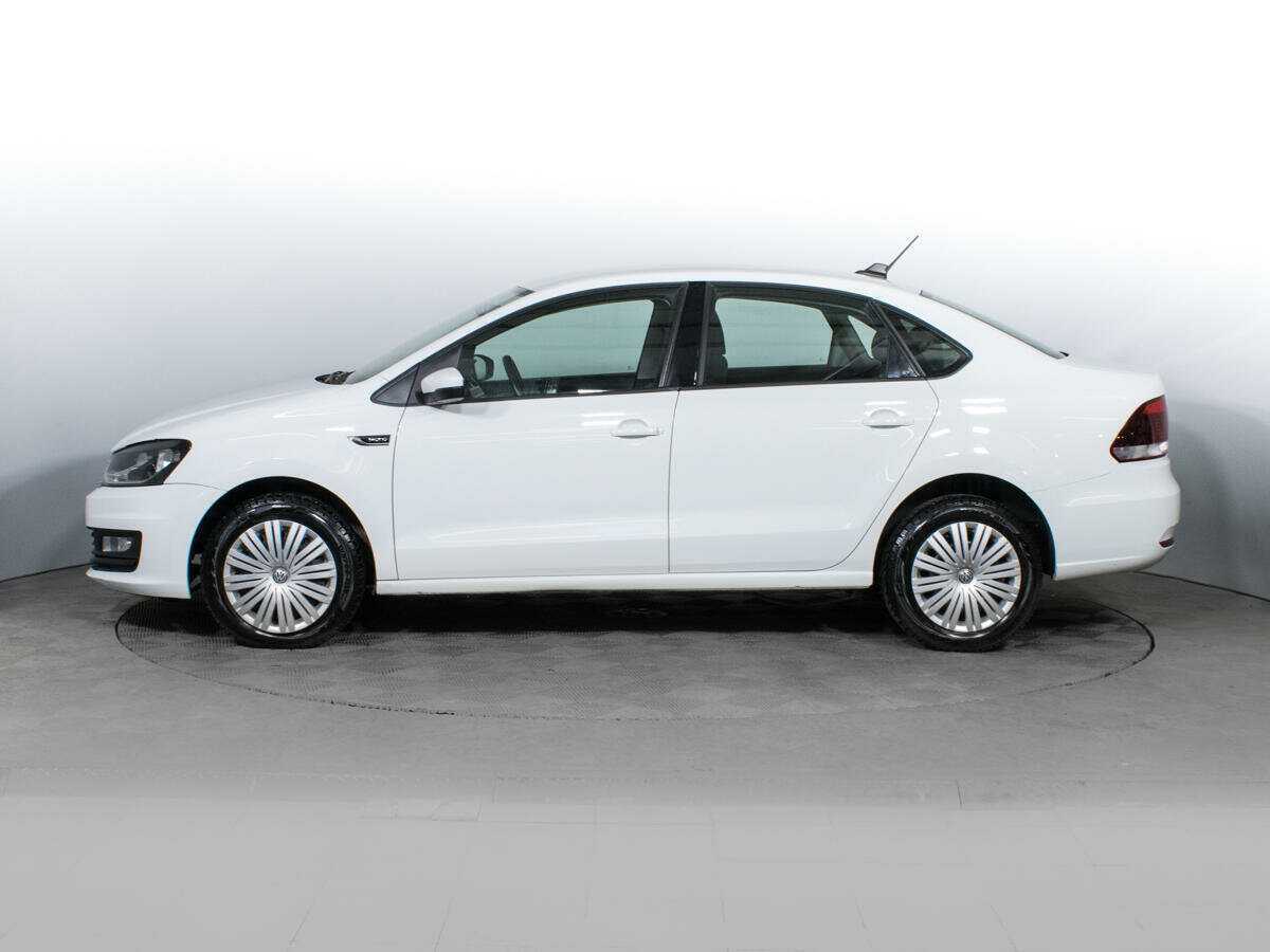 Volkswagen Polo с пробегом — 2020 год. Фото: #7