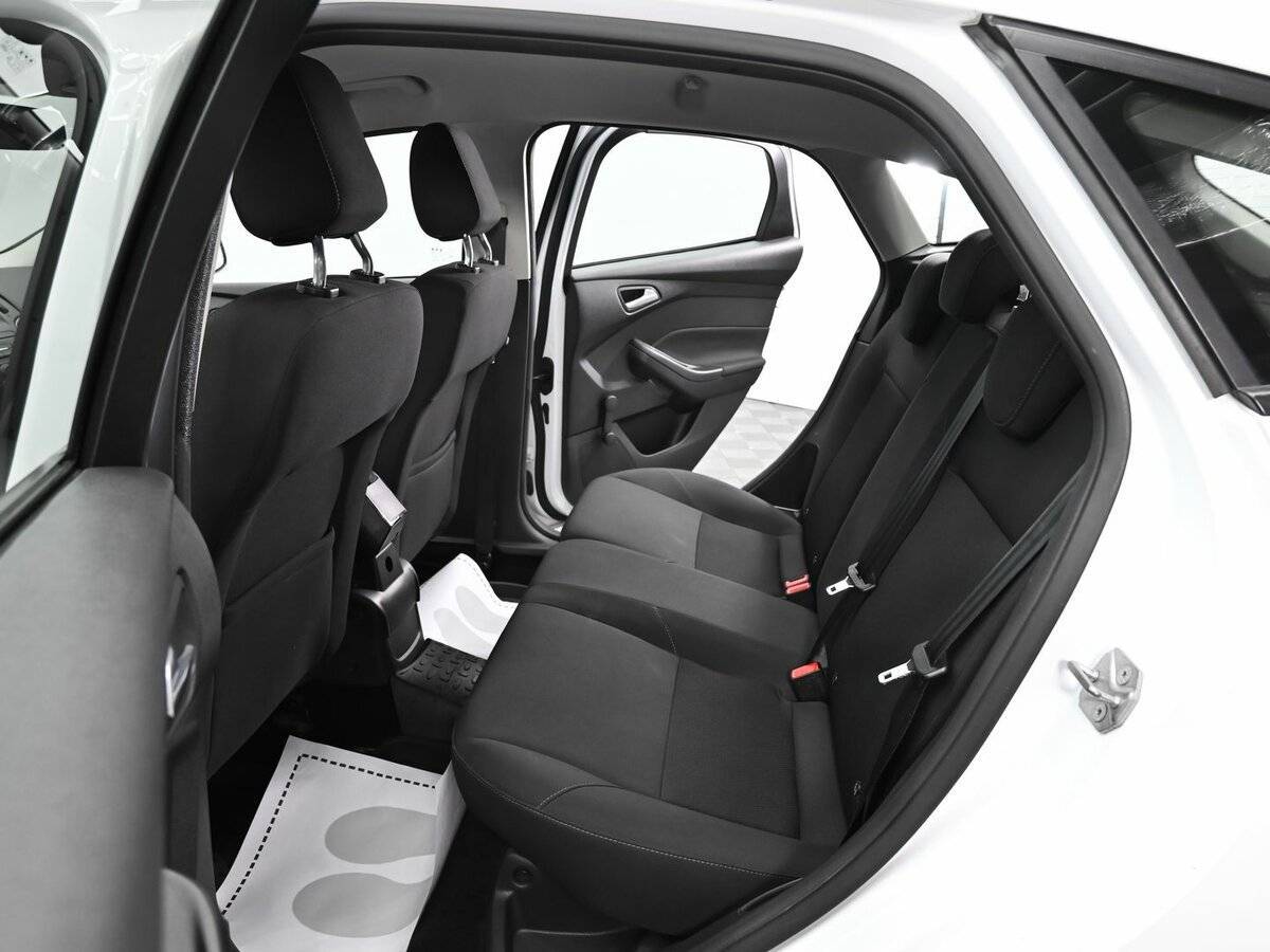 Ford Focus с пробегом — 2016 год. Фото: #12