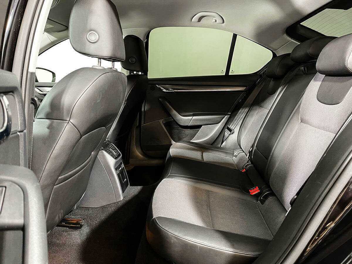 Skoda Octavia с пробегом — 2019 год. Фото: #6