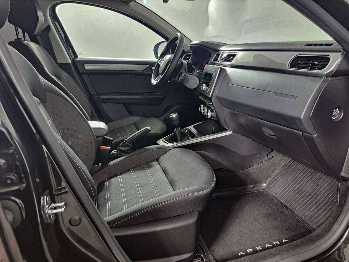 Renault Arkana с пробегом — 2021 год. Фото: #8