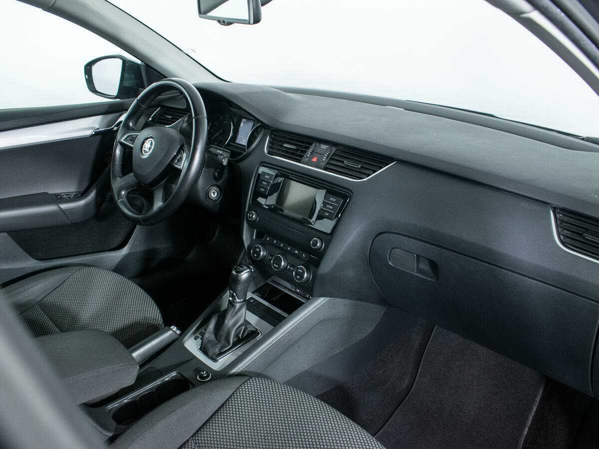 Skoda Octavia с пробегом — 2014 год. Фото: #8