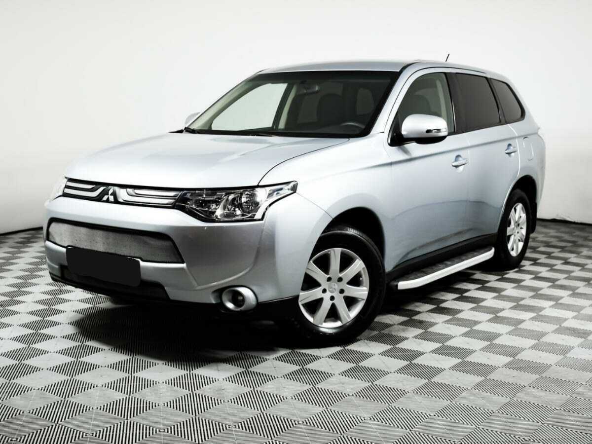 Mitsubishi Outlander с пробегом — 2013 год. Посмотреть фото
