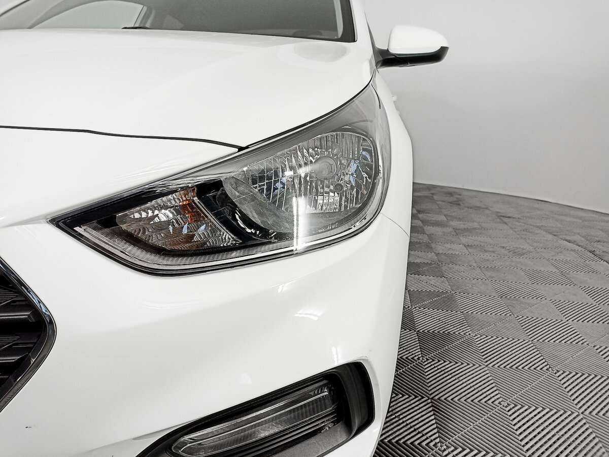 Hyundai Solaris с пробегом — 2017 год. Фото: #16