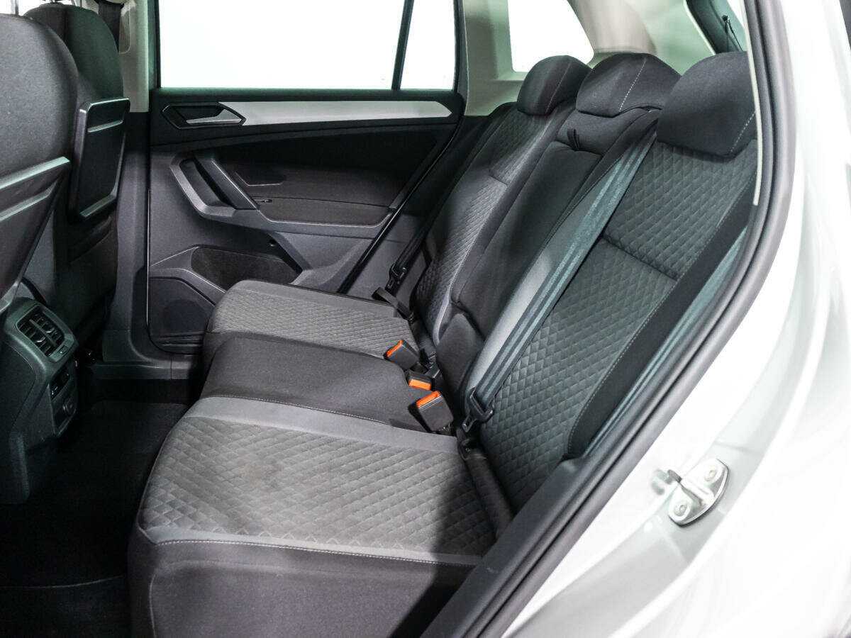 Volkswagen Tiguan с пробегом — 2018 год. Фото: #9