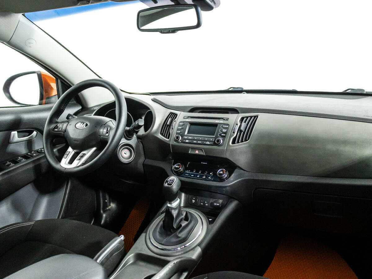 Kia Sportage с пробегом — 2014 год. Фото: #8