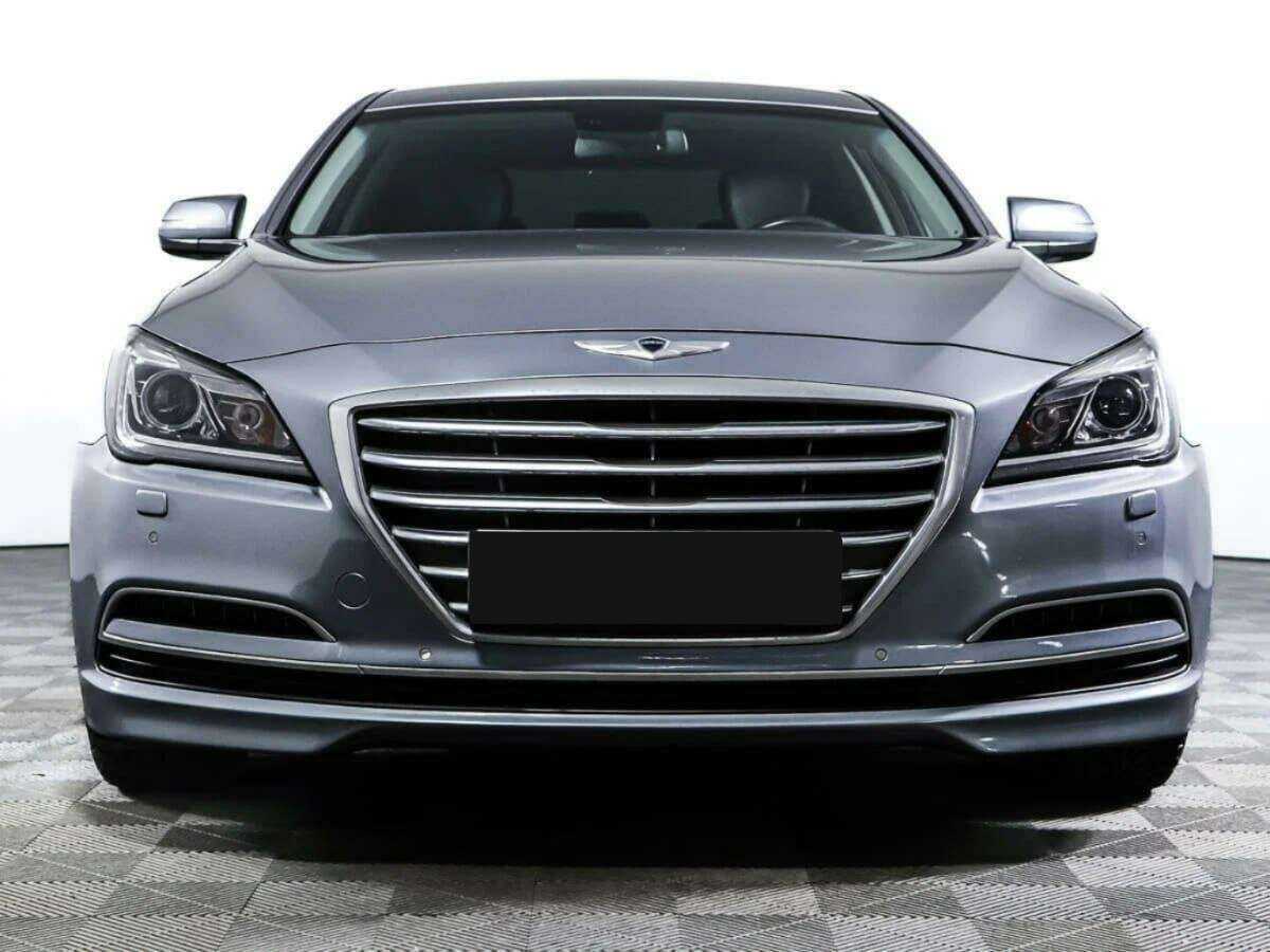 Hyundai Genesis с пробегом — 2014 год. Фото: #1