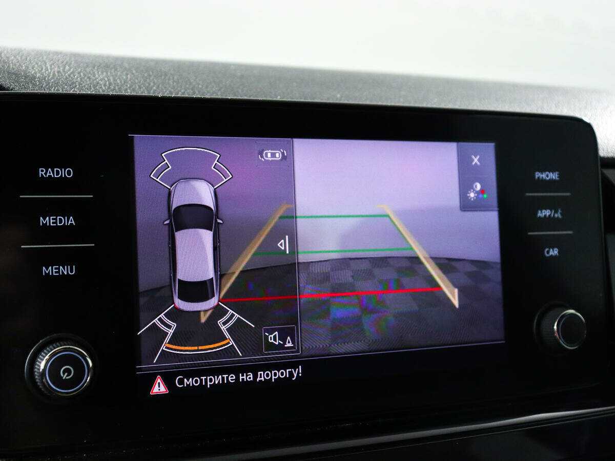 Volkswagen Polo с пробегом — 2021 год. Фото: #14