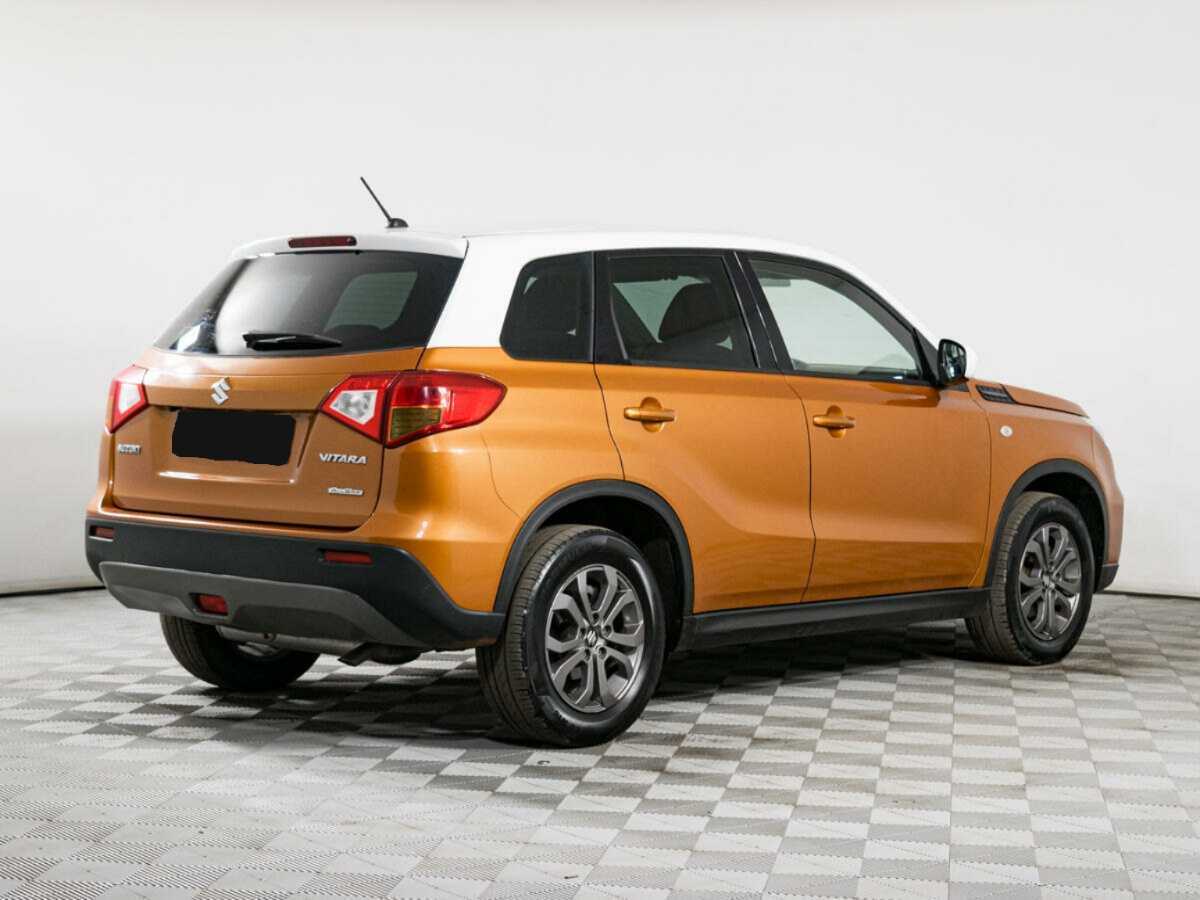 Suzuki Vitara с пробегом — 2015 год. Фото: #3