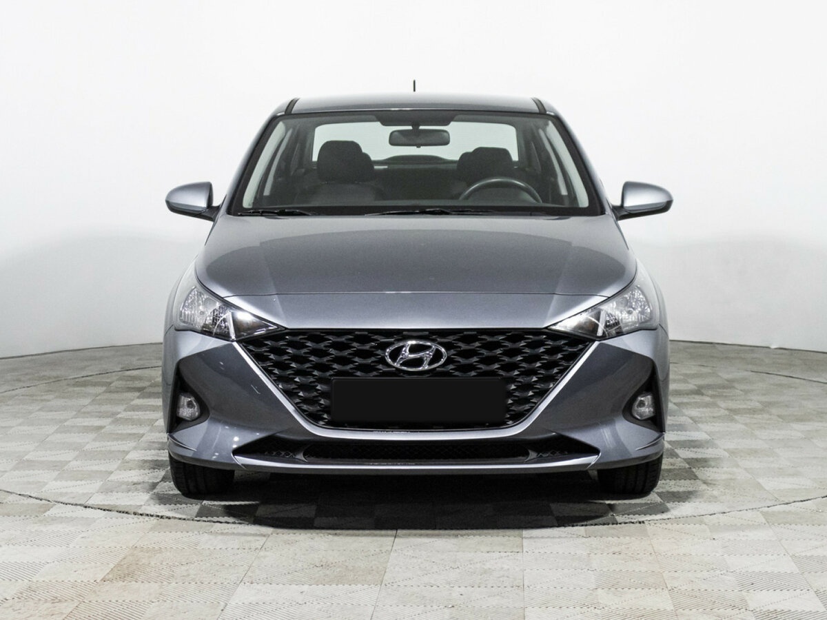 Hyundai Solaris с пробегом — 2020 год. Фото: #1