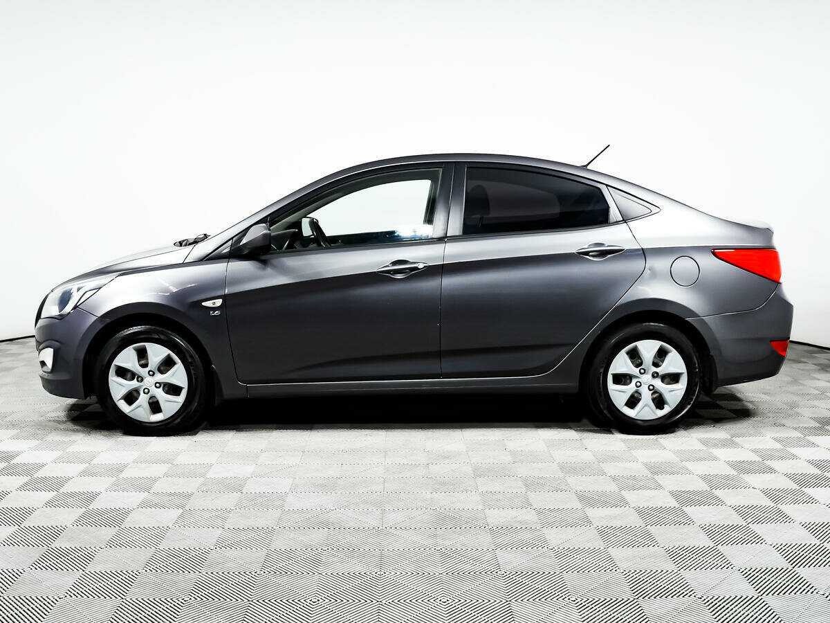 Hyundai Solaris с пробегом — 2016 год. Фото: #7
