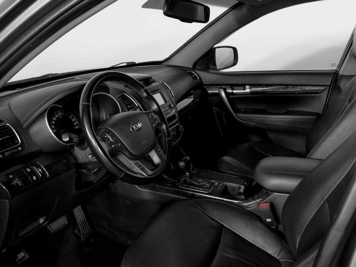 Kia Sorento с пробегом — 2018 год. Фото: #14