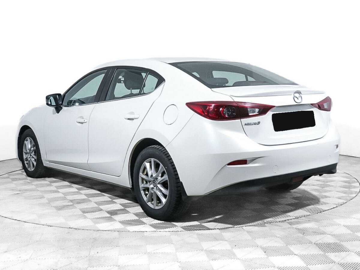 Mazda 3 с пробегом — 2014 год. Фото: #6