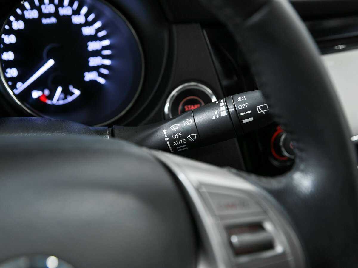 Nissan X-Trail с пробегом — 2015 год. Фото: #9