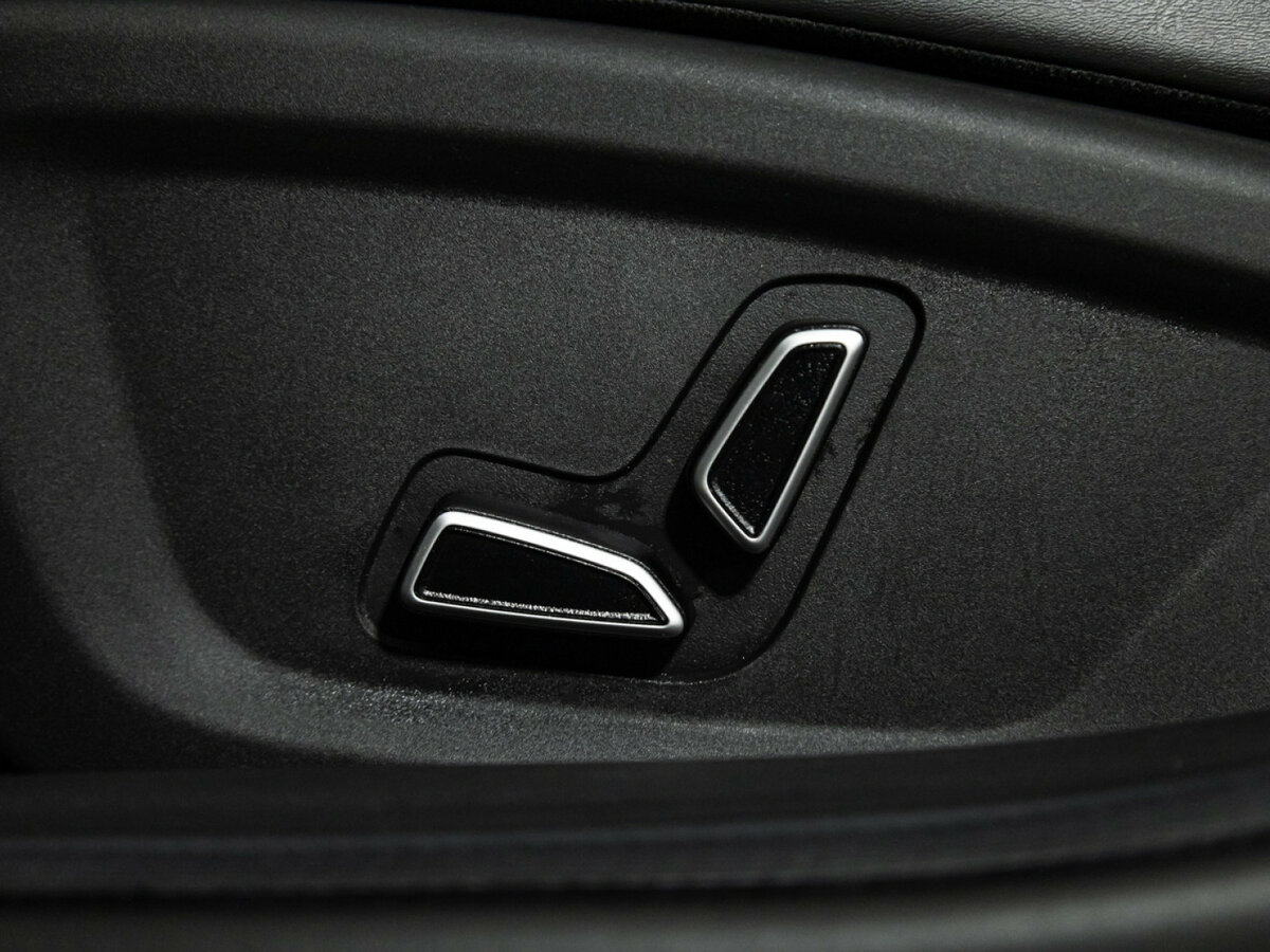 Changan UNI-V с пробегом — 2023 год. Фото: #14