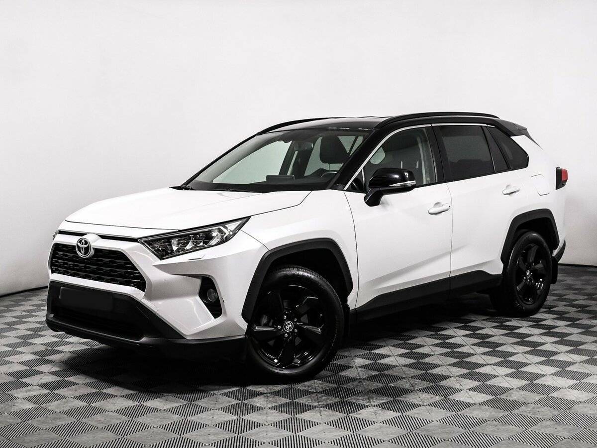 Toyota RAV4 с пробегом — 2021 год. Фото: #0