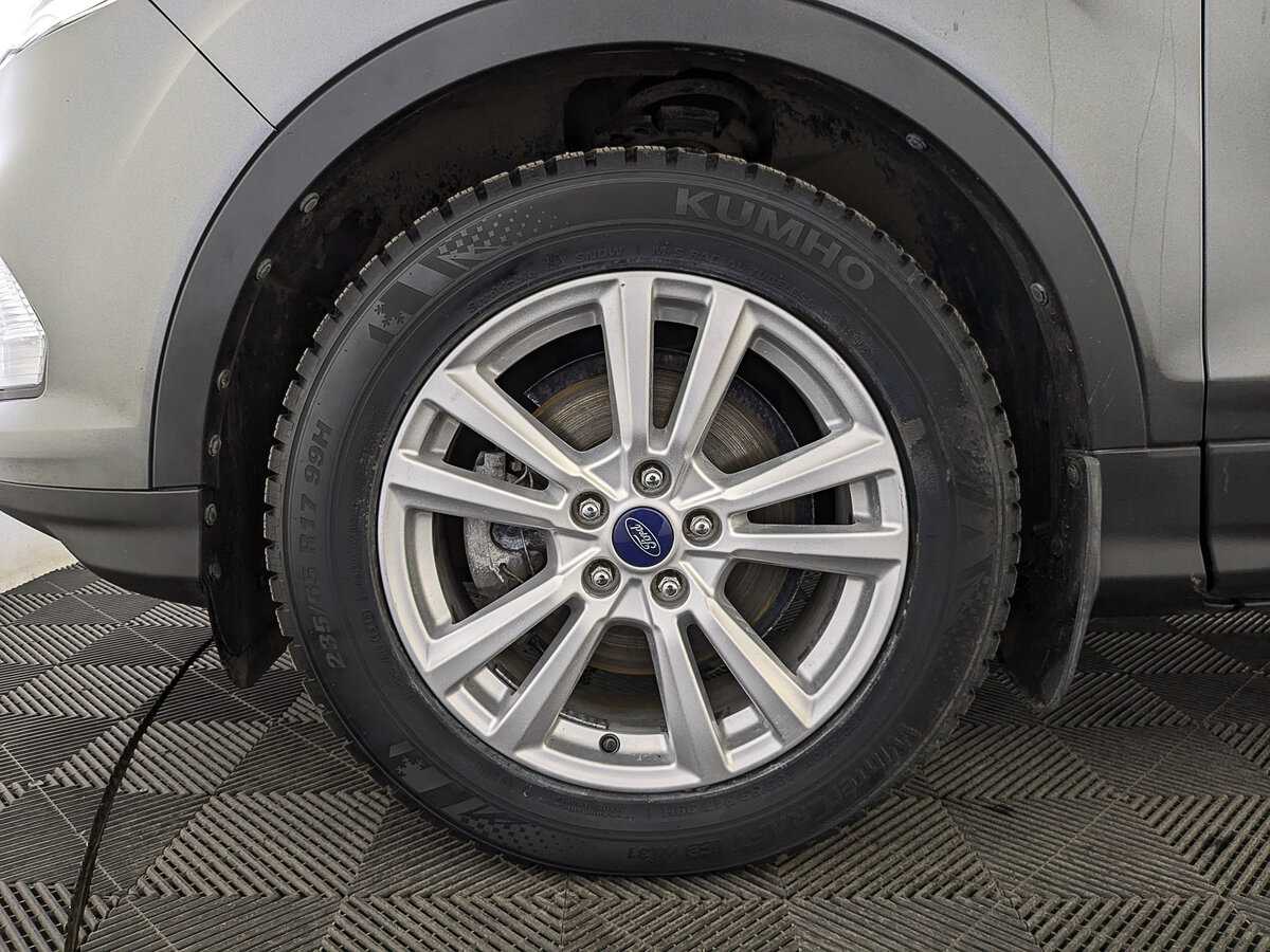 Ford Kuga с пробегом — 2018 год. Фото: #10