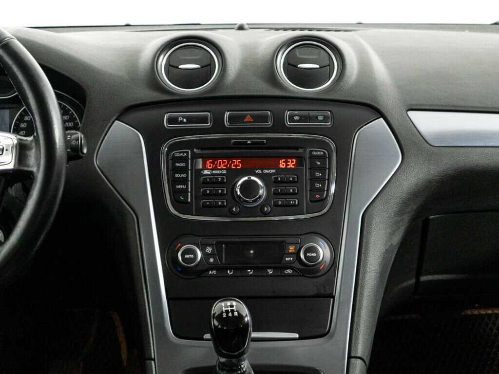 Ford Mondeo с пробегом — 2014 год. Фото: #13