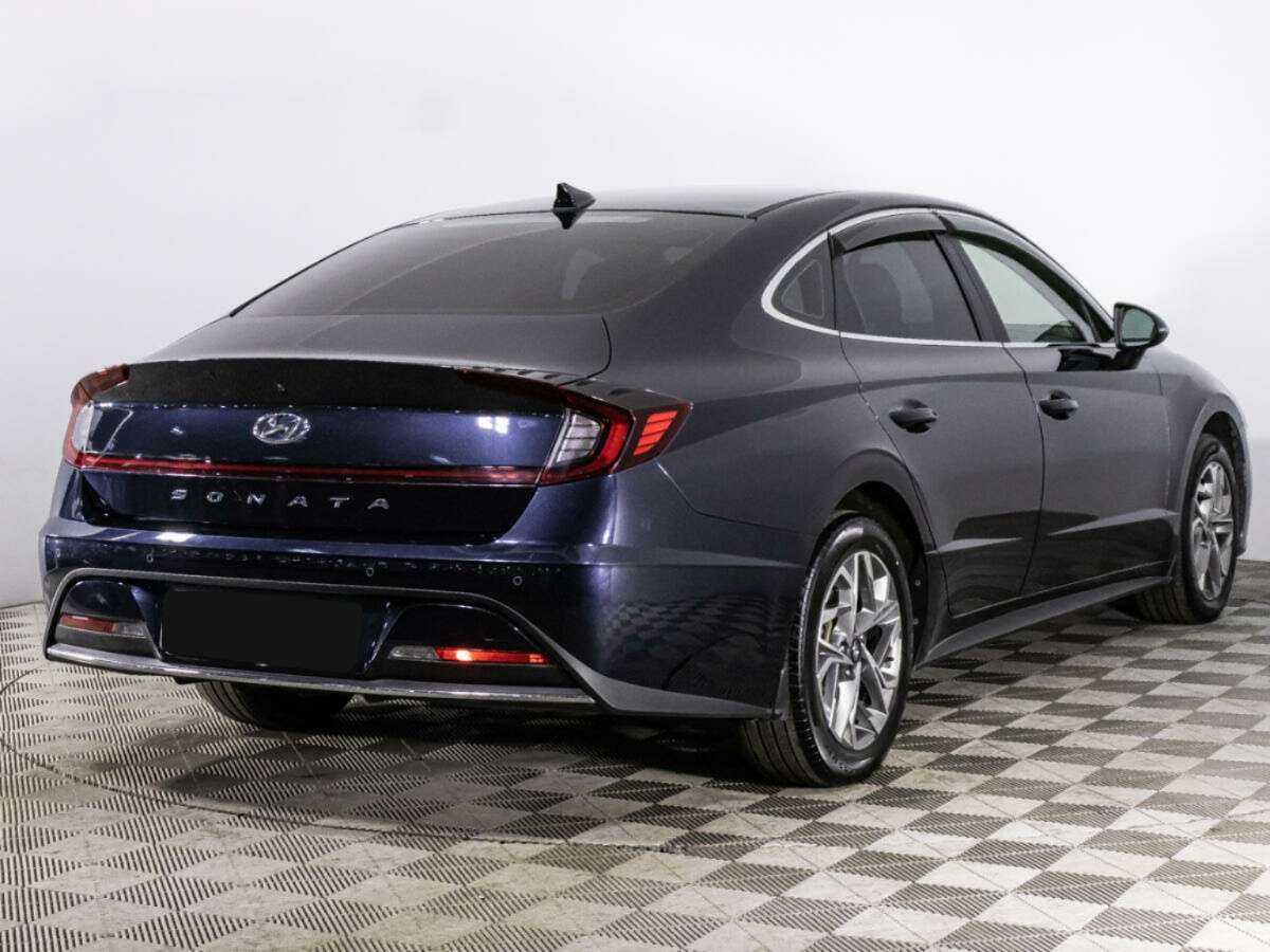 Hyundai Sonata с пробегом — 2021 год. Фото: #4