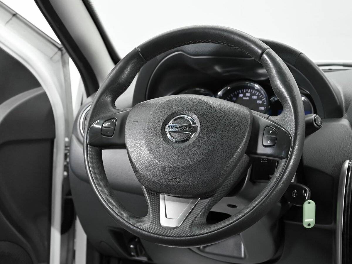 Nissan Terrano с пробегом — 2017 год. Фото: #8