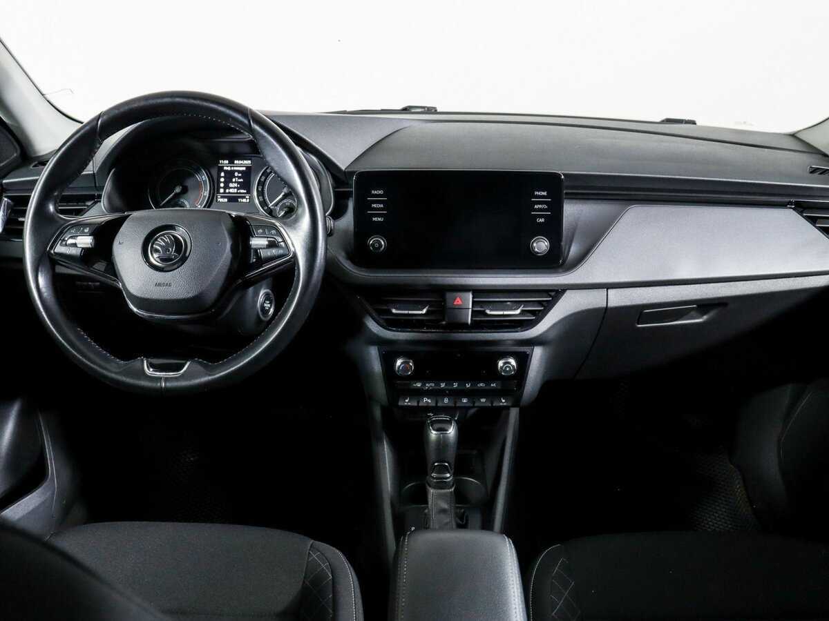 Skoda Rapid с пробегом — 2020 год. Фото: #8