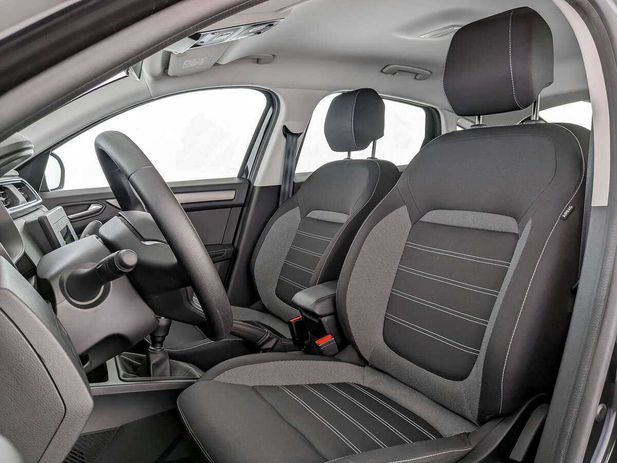 Renault Arkana с пробегом — 2022 год. Фото: #15