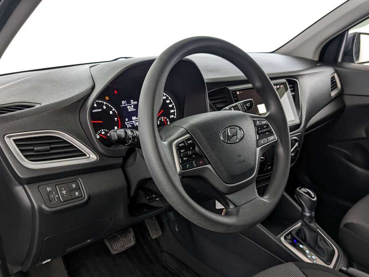 Hyundai Solaris с пробегом — 2021 год. Фото: #14