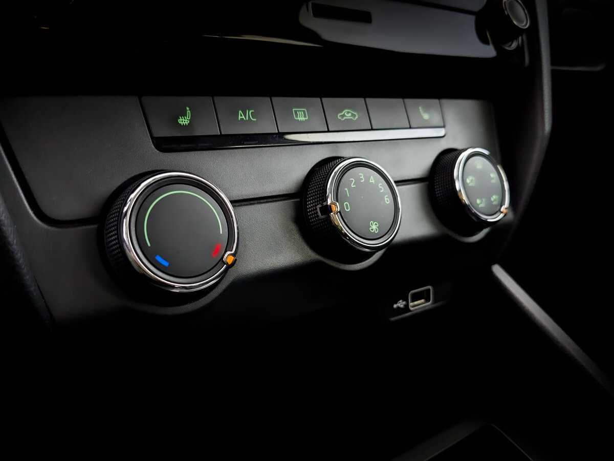 Skoda Octavia с пробегом — 2018 год. Фото: #24