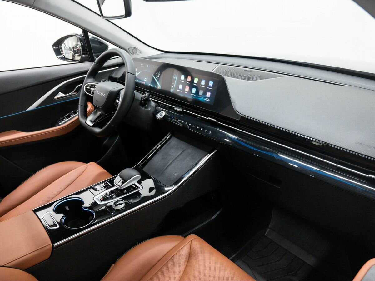 OMODA C5 с пробегом — 2023 год. Фото: #8