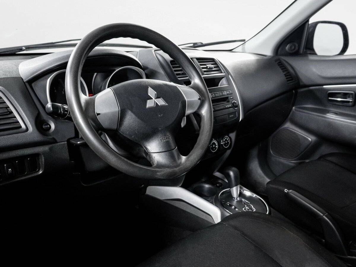 Mitsubishi ASX с пробегом — 2012 год. Фото: #13