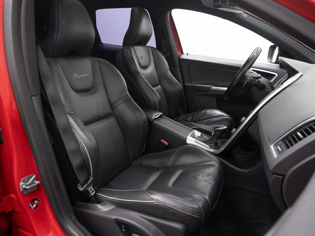 Volvo XC60 с пробегом — 2014 год. Фото: #12