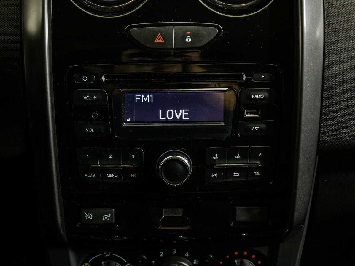 Renault Duster с пробегом — 2016 год. Фото: #9