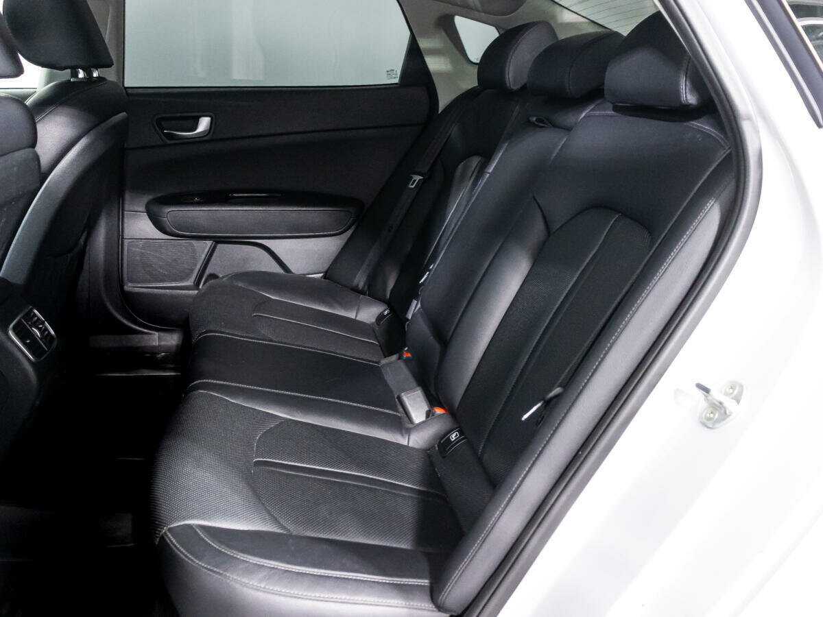 Kia Optima с пробегом — 2019 год. Фото: #9